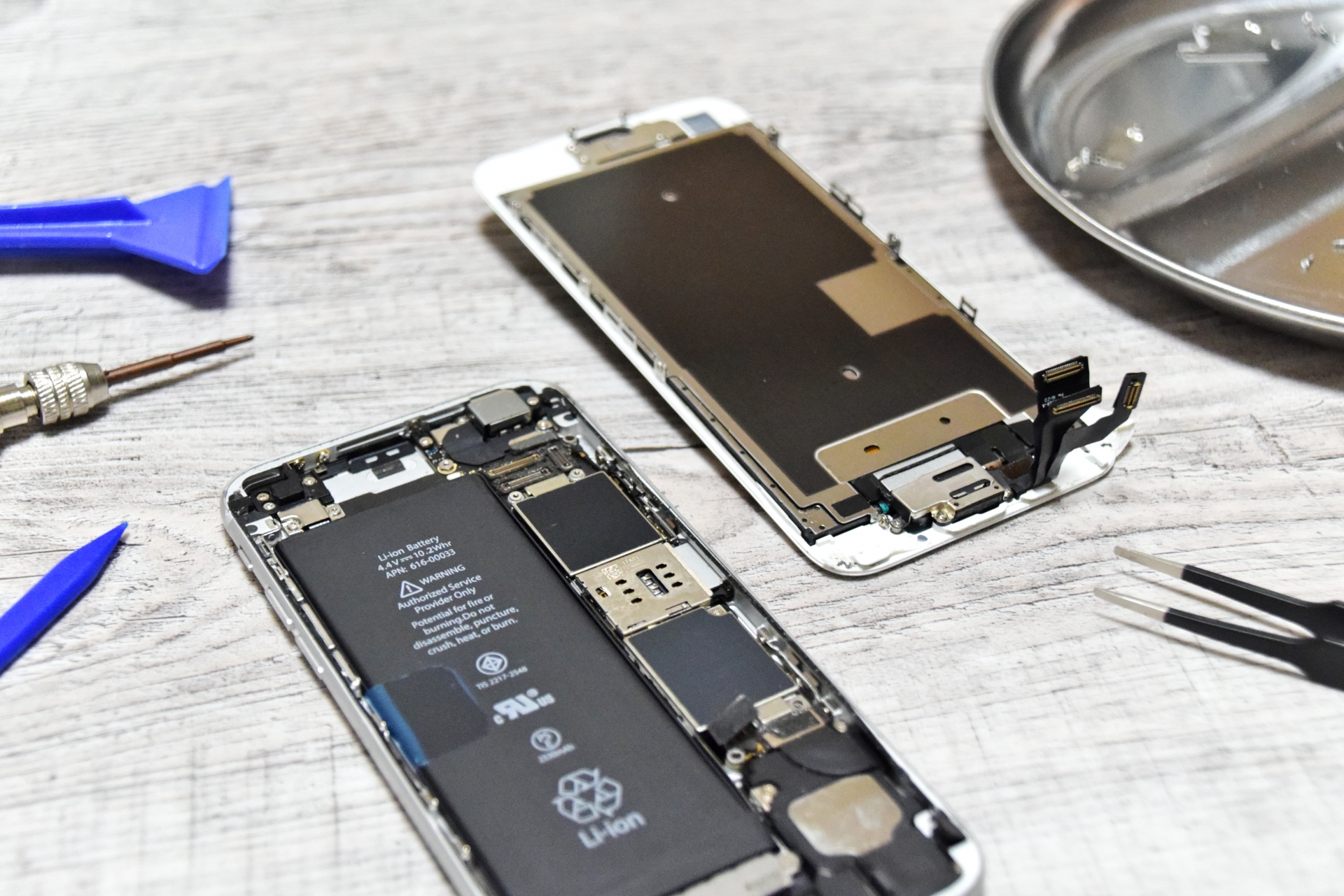 Xperia xzのバッテリー交換を徹底解説｜自分で？公式？料金比較も