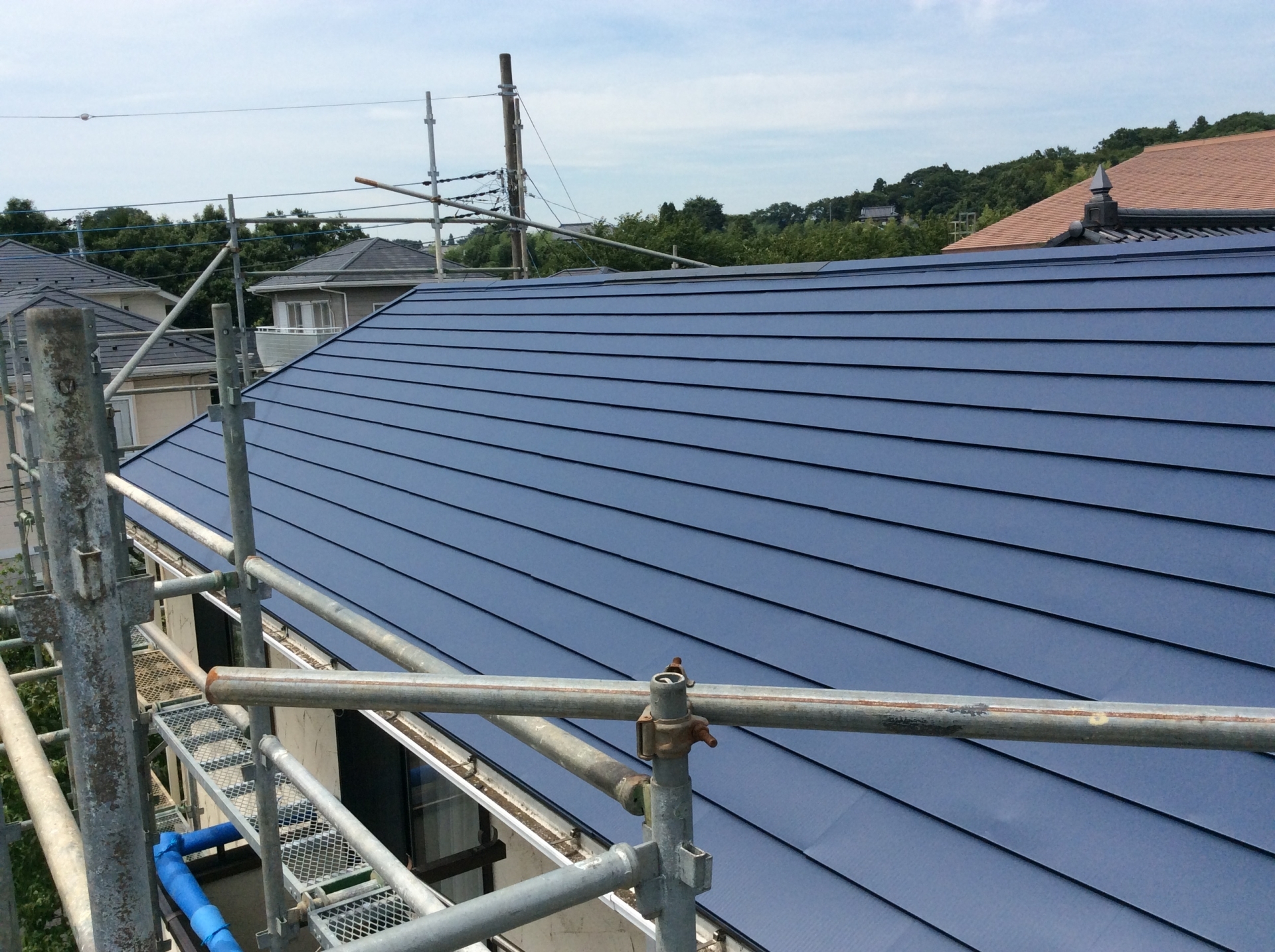 屋根修理の費用の相場は？瓦や葺き替えの工法別に解説！