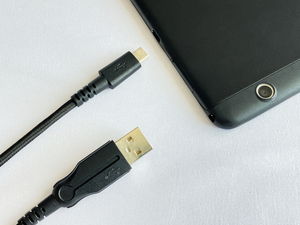 スマートフォンのバッテリー交換はどこでする？値段や交換前にやるべきことを紹介