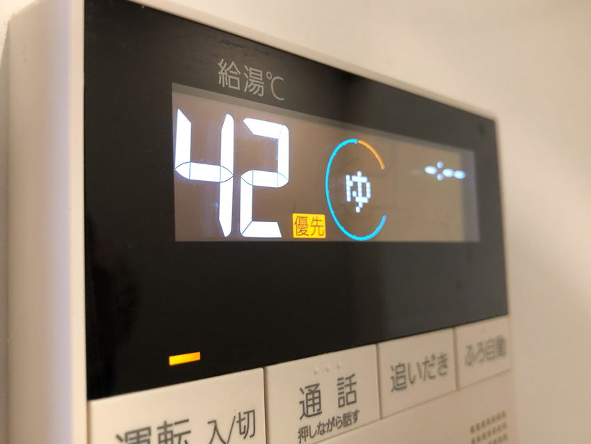 給湯器のエラーコード一覧|代表的なトラブルの原因と対処法について紹介